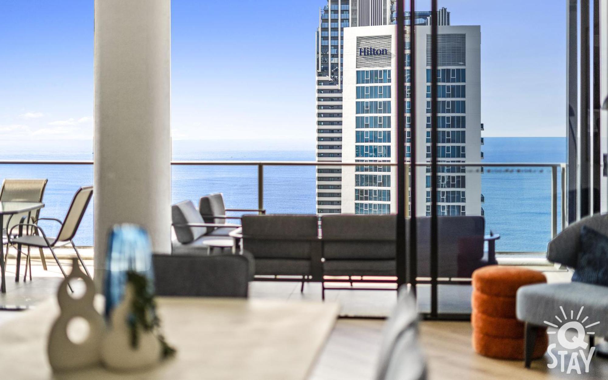 Circle On Cavill Coastal Luxe By Q Hotel Gold Coast