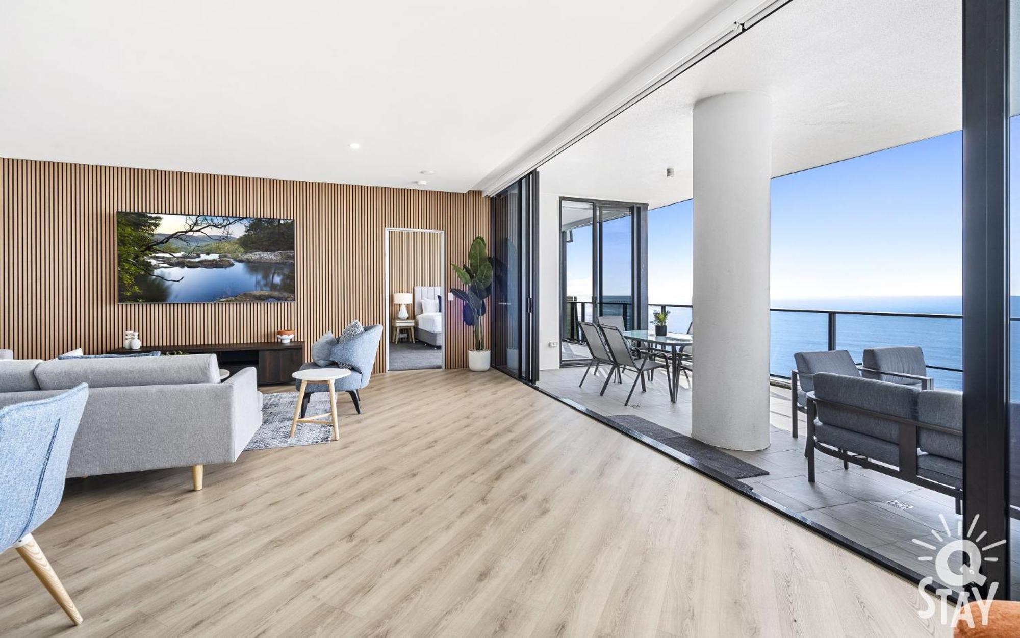 Circle On Cavill Coastal Luxe By Q Hotel Gold Coast