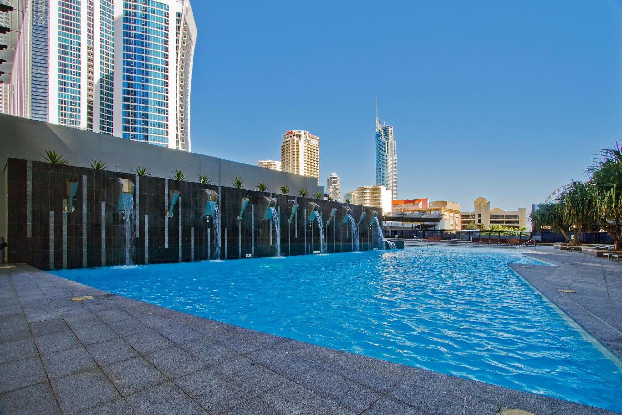 Hotel Circle On Cavill Coastal Luxe By Q Gold Coast